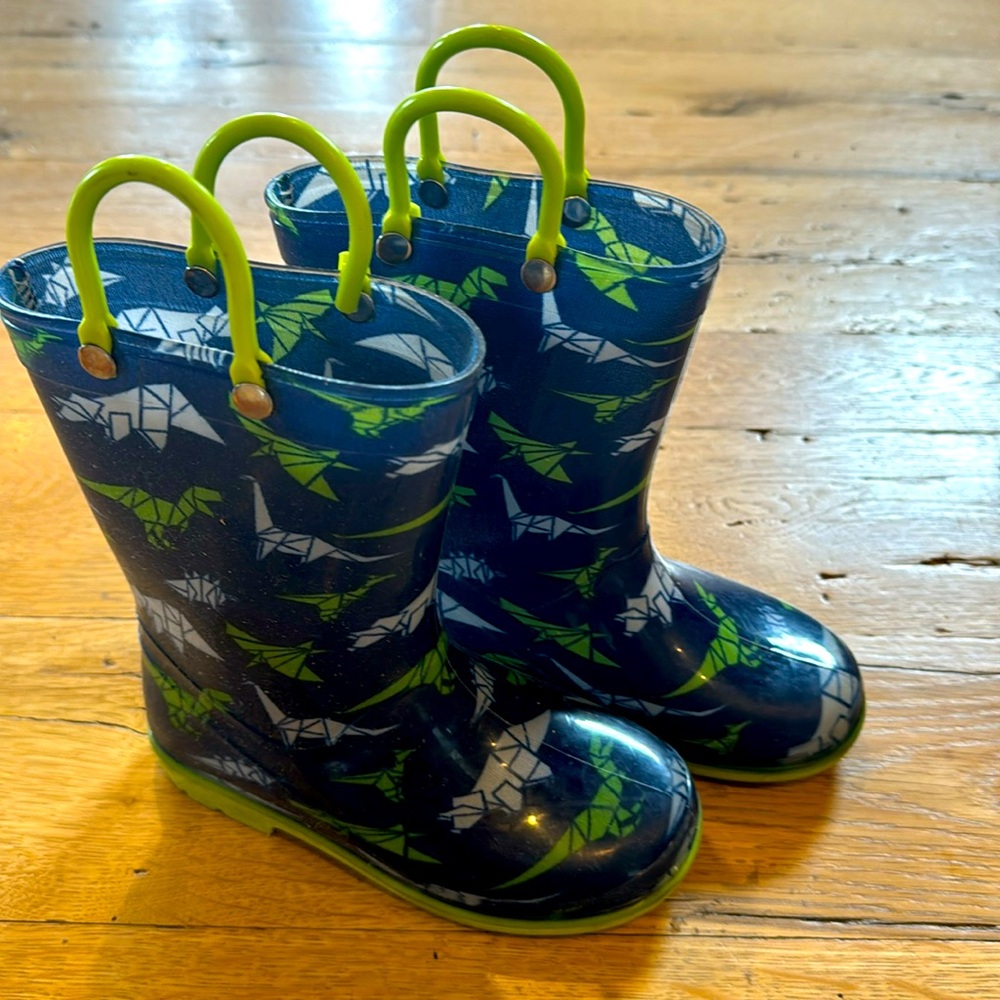 Rainboots size 10